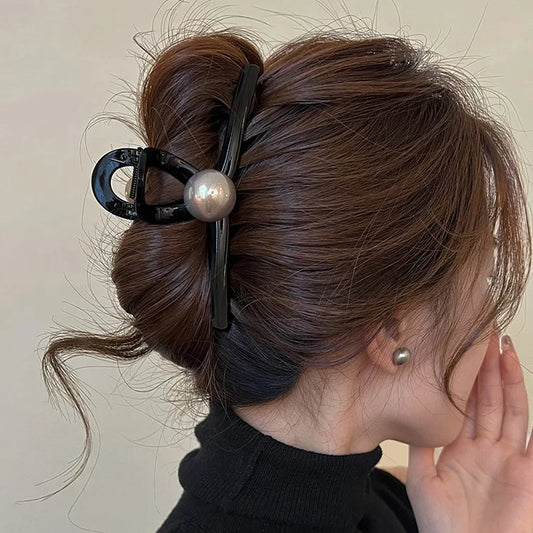 Flyshadow Large Headdress Pearl Grip Hair Clip for Women Simple Hairclip Hair Accessory