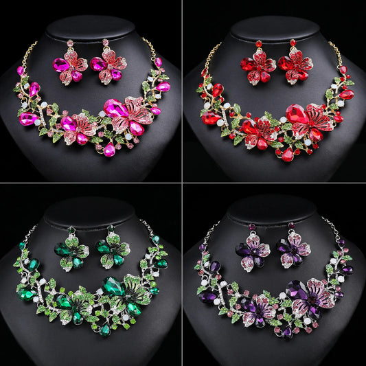 Flyshadow Hot selling luxury retro necklace earring set with colorful flower crystal bride necklace dress accessories collarbone chain