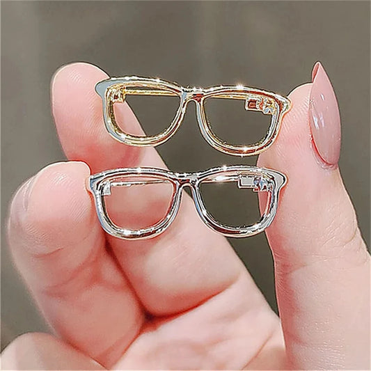 Flyshadow Cute Glasses Brooches Korean Fashion Men's Suit Shirt Collar Pins Female Sweater Corsage Badge Luxulry Jewelry Accessories