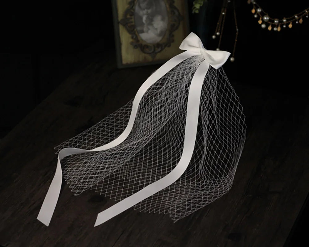 Flyshadow Korea Simple Cut Edge Bridal Veil Satin Ribbon Bow Netting White Handmade Wedding Veil for Bride Perform Party