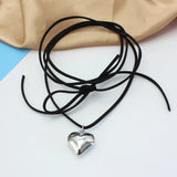 Flyshadow New Goth Black Velvet Big Heart Pendant Choker Necklace for Women Elegant Weave Knotted Bowknot Adjustable Chain Jewelry