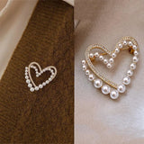 Flyshadow Luxury Double Layer Love Heart Brooches For Women Elegant Rhinestone Imitation Pearl Heart Pins Sweater Cardigan Buckle Jewelry