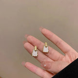 Flyshadow Small Trapezoid Stud Earrings for Women Party Elegant Jewelry Simple White Enamel Oil Golden Geometry Earrings Acessories