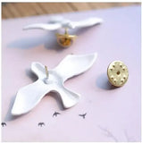 Flyshadow 2024 Newest Animal Brooch Acrylic Vintage White Peace Dove Birds Brooch Lot  Pins Jewelry Gifts Brooches for Women