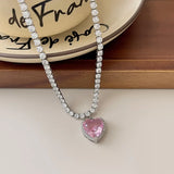 Flyshadow Pink Heart Pendant Necklace for Women Lovers Rhinestione Clavicle Chain Chocker Female Cute Crystal Moonstone Jewlery Gifts