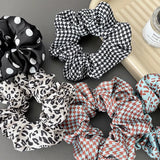 Flyshadow Vintage Leopard Plaid Pattern Hair Ropes Big Size Soft Silk Elastic Hair Ties Elegant Women Ponytail Holder Hair Scrunchies