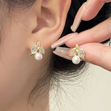 Flyshadow Elegant Imiation Pearl Stud Earrings for Women Party Golden Jewelry Fashion Small Crystal Leaves Earrings