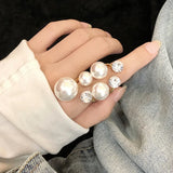 Flyshadow Elegant Retro Oversize Multi Pearl Rings for Women Lady Shiny Crystal Rhinestone Irregular Korean Charm Ring Wedding Jewelry