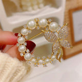 Flyshadow Women Fashion Pearl Rhinestone Garland Butterfly Brooch Baroque Trendy Elegant Wedding Gift for Ladies Party Pins Accessories