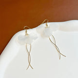 Flyshadow White Petal Tassel Dangle Earrings for Women Wedding Party Elegant Jewelry Vintage Golden Long Twist S Shape Metal Drop Earrings