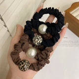 Flyshadow Elegant Artificial Pearls Hair Ties Summer Highly Elastic Non-Slip ponytail holder Leopard Print Hair Ropes For Women Thick Hair