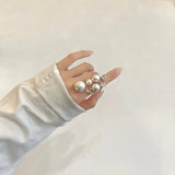 Flyshadow Elegant Retro Oversize Multi Pearl Rings for Women Lady Shiny Crystal Rhinestone Irregular Korean Charm Ring Wedding Jewelry