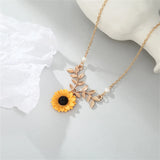 Flyshadow Pearl Sunflower Pendant Necklaces Fashion Jewelry Cute Leaves Plant Choker Necklaces for Women Lady Girl Charm Gift