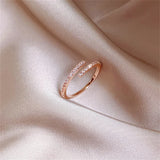 Flyshadow Trendy Rose Gold Color Open Ring For Women Luxurious Acrylic Crystal Index Finger Ring Bridesmaid Wedding Party Jewelry