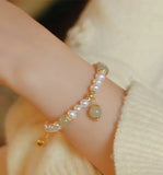 Flyshadow Luxury Freshwater Pearl Bracelet with Natural Hetian Jade Beads Unique Elegant Fashion Jewelry for Women New Style Accessories