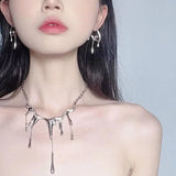 Flyshadow Liquid Irregular Tassel Necklace with Female Diamond Inlay, Niche Design, High-end Collarbone Chain Fashion Accessory