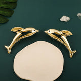 Flyshadow New Design Dolphin Shape Exquisite Metal Claw clip Cute Sweet Solid Color Shark Hair Clip For Woman Girls headwear accessories