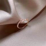 Flyshadow Trendy Rose Gold Color Open Ring For Women Luxurious Acrylic Crystal Index Finger Ring Bridesmaid Wedding Party Jewelry